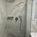 Апартаменты Delfa Luxe Suite-sustainable Luxury & Ev Station *