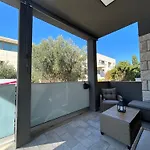 Апартаменты Delfa Luxe Suite-sustainable Luxury & Ev Station Супетар